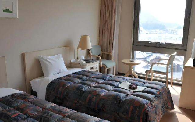 Oki View Port Hotel