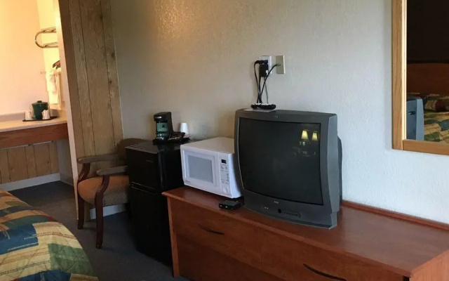 The Heights Inn Motel