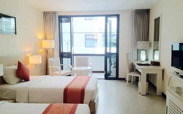 Nhi Phi Hotel
