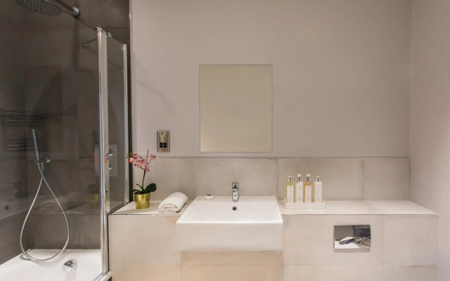 Farnborough Boutique Apartments By Flying Butler