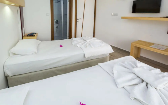 Defne Hotel