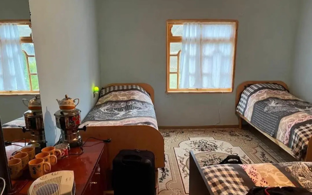 Xınalıq Hostel