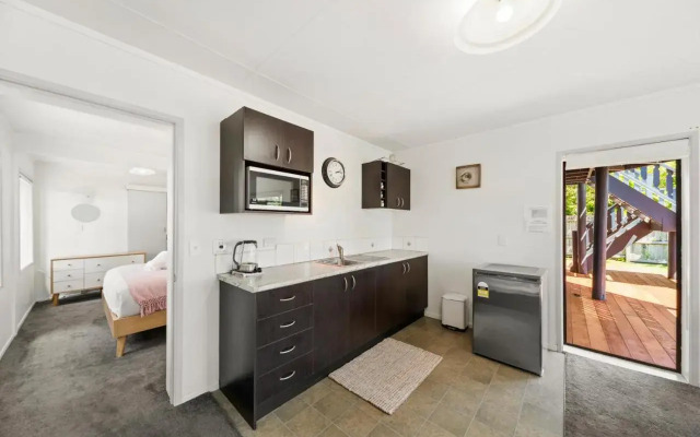 Choice Wharewaka - Wharewaka Holiday Home