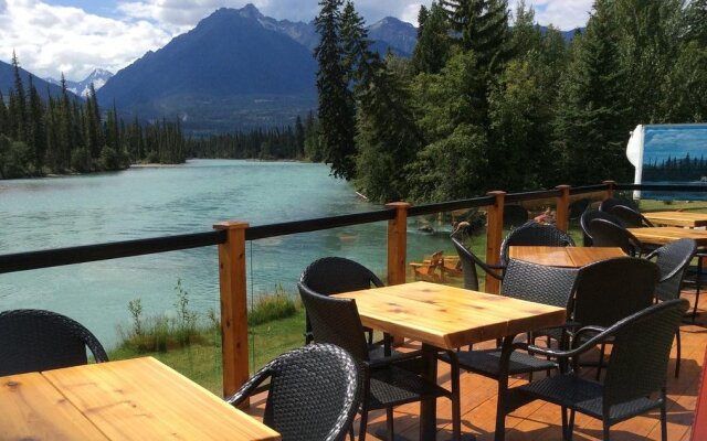 Отель Tete Jaune Lodge балкон