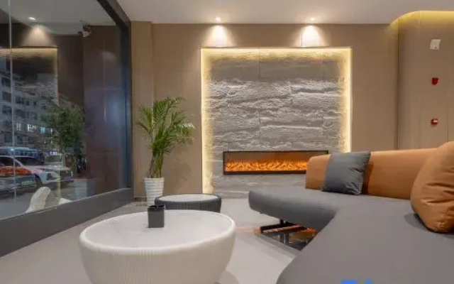 Luhe Elite Hotel (Lijiang Gucheng District)