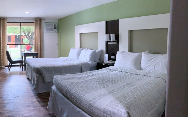 Maharajah Hotel Angeles City