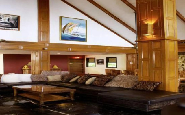 Thara Bayview Villa