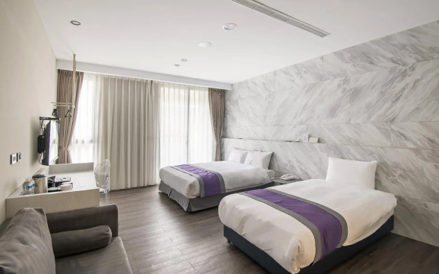 Hotel HSR Hesper - Taichung