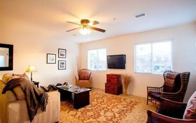 Pacific Beach Coastal Condo