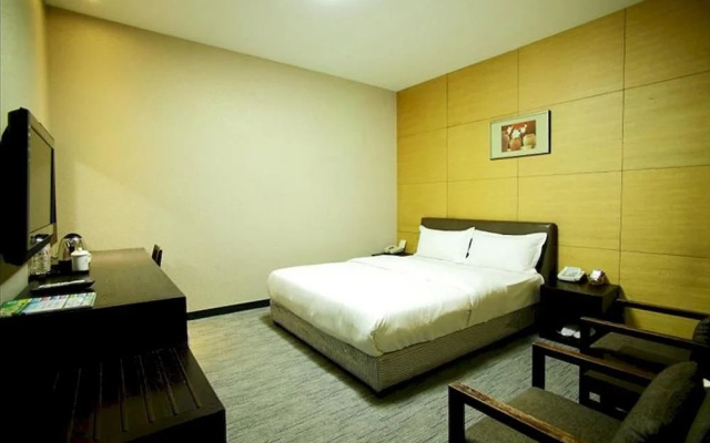 Gallery Hotel
