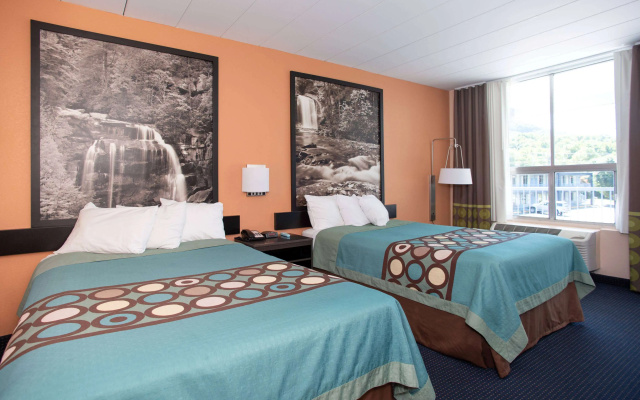 Super 8 by Wyndham Black Mountain/Asheville East