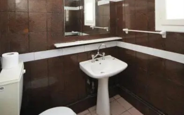 Aposperitis Rooms & Apartments
