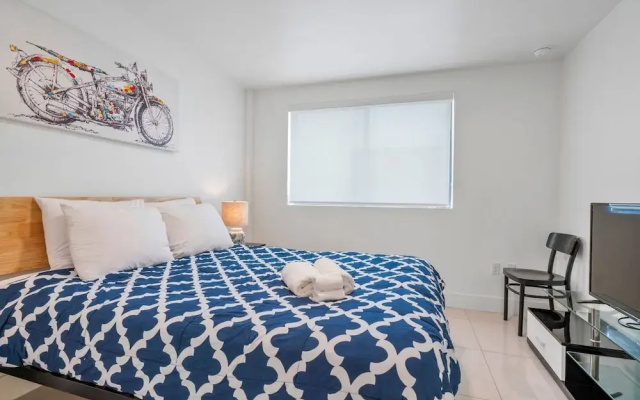 Miami Suite 101