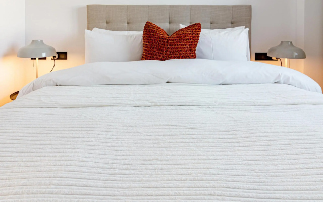 LAE13.1D- Apotel Estepona hills by Roomservices