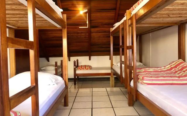 Quatro Ilhas Eco Hostel