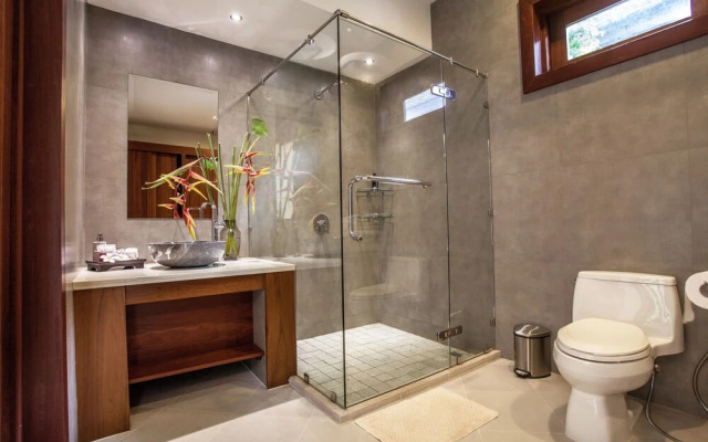 Baan Pinya Holiday Homes