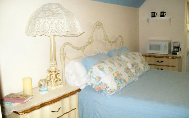Baker St. Harbour Waterfront Bed and Breakfast