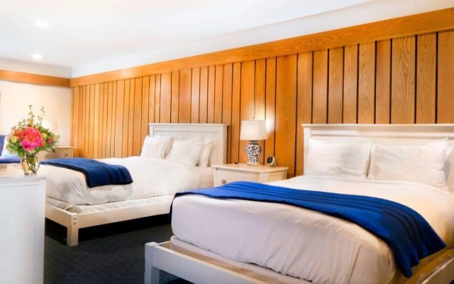 Leland Lodge