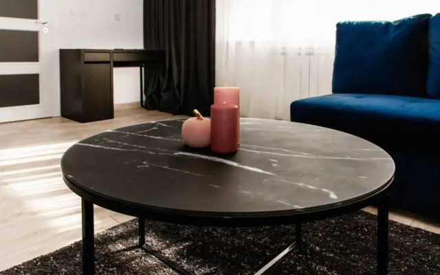 Super luxurious & spacious designer apartment.