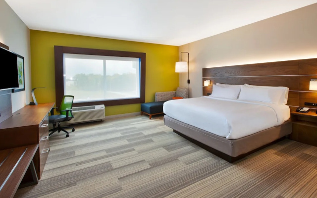 Holiday Inn Express South Hill