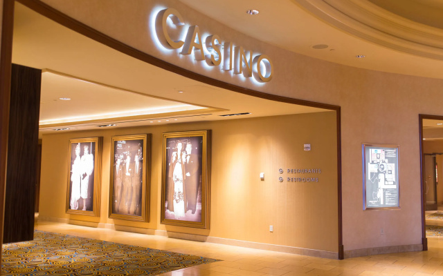 Hollywood Casino & Hotel St. Louis