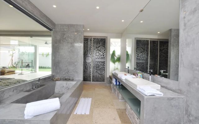 Posh Canggu Villa Ashley