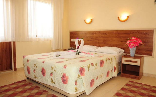 Side Yesiloz Hotel