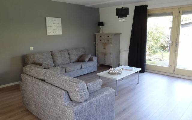 Semi-detached Home With Terrace at 200 m. From the Beach