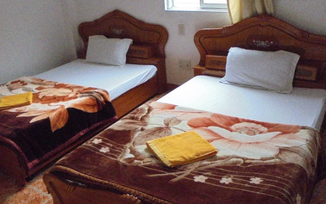 Cat Ba Hostel