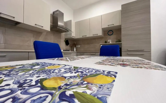 Esse House Noto