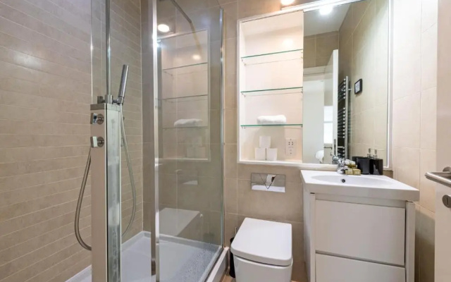 LCS Oxford Street Apartments