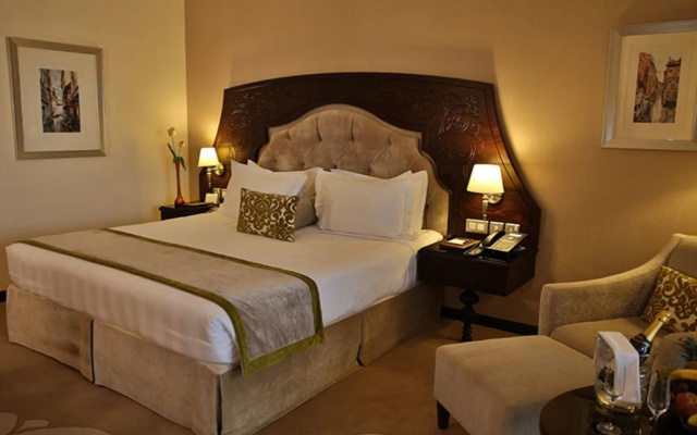 Crowne Plaza Riyadh Al Waha