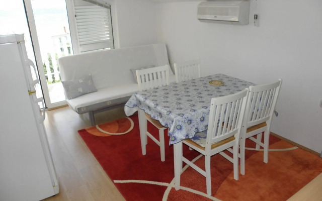 Zvone - 100 m From sea - A2