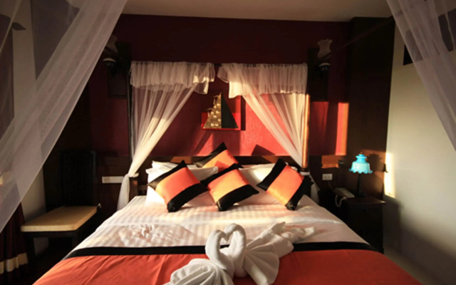 Dee Andaman Hotel