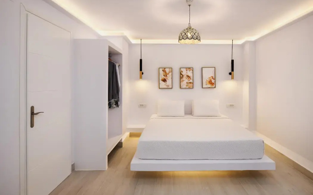 Palm Island Suites