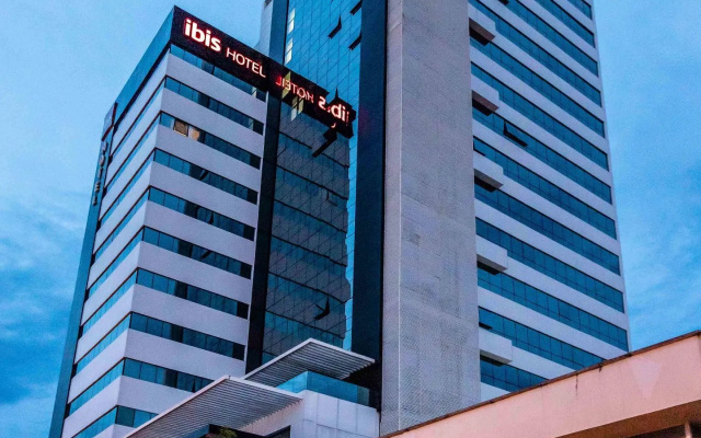 Ibis Palmas Avenida JK
