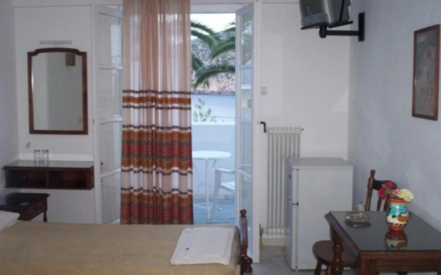 Adonis Hotel Naxos