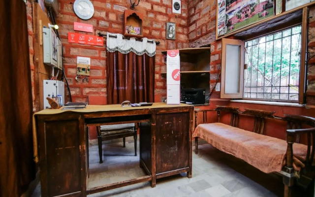 OYO 16799 Shikargarh Palace Resorts