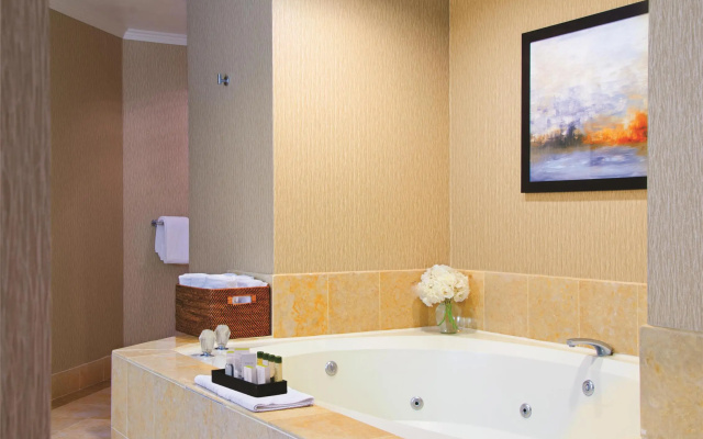 DoubleTree by Hilton Hotel Sonoma Wine Country