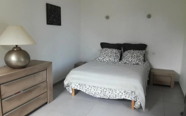 Appartements les mimosas & piscine