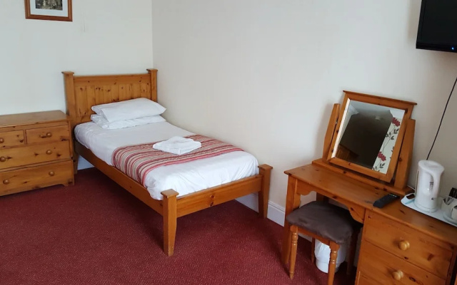 The Parkbury Hotel