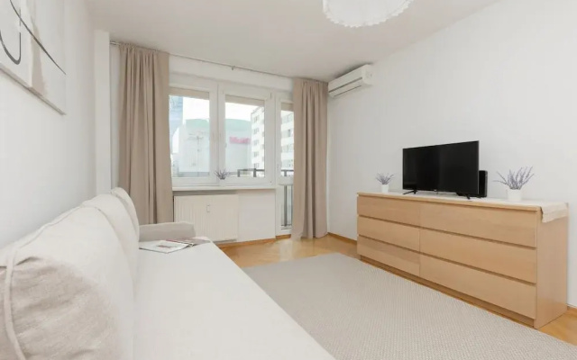City Center Chmielna 100