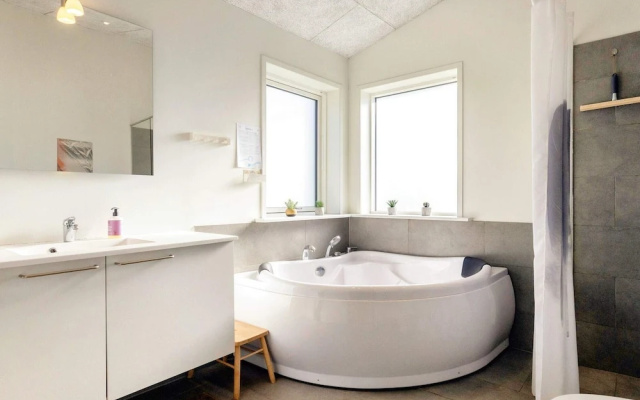 8 Person Holiday Home in Lokken-by Traum
