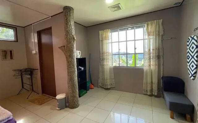 OYO Home 90704 Kds Garden & Stay