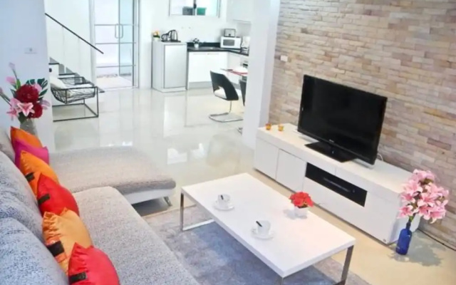 Kamala Paradise New Townhouse 2 bedrooms