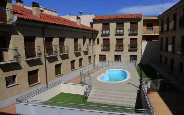Apartamento Turísticos Puente Romano P4 1-A