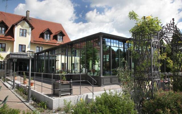 Hotel Landgasthof Hofmeier вид на фасад