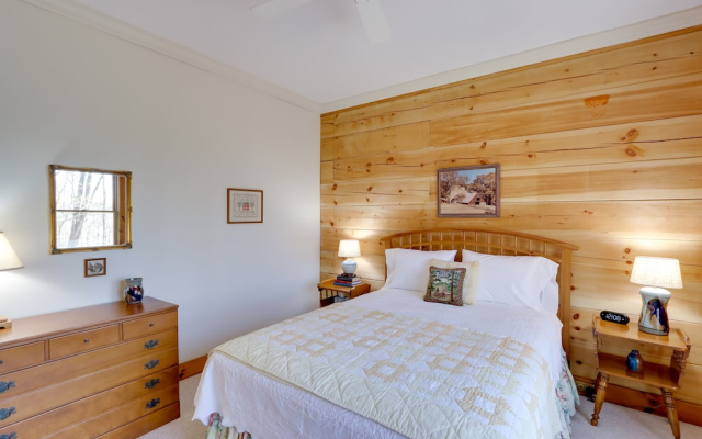 Family-friendly Jasper Cabin With Deck!