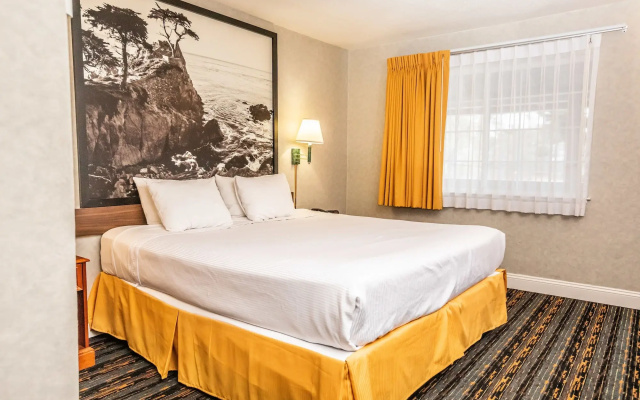Pelican Inn Monterey
