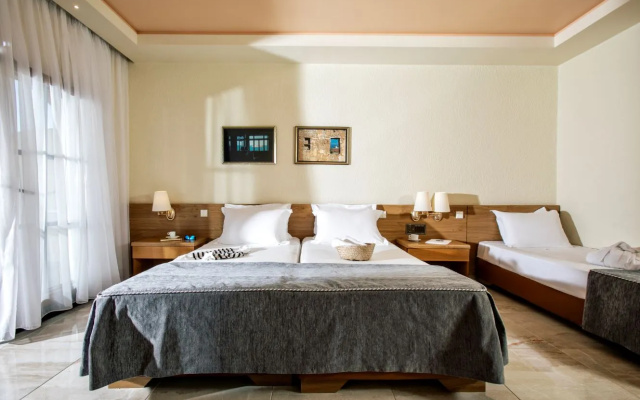 Possidi Holidays Resort & Suite Hotel